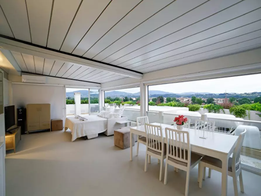 Immagine 28 di Appartamento in vendita  in LUNGARNO COLOMBO a Firenze