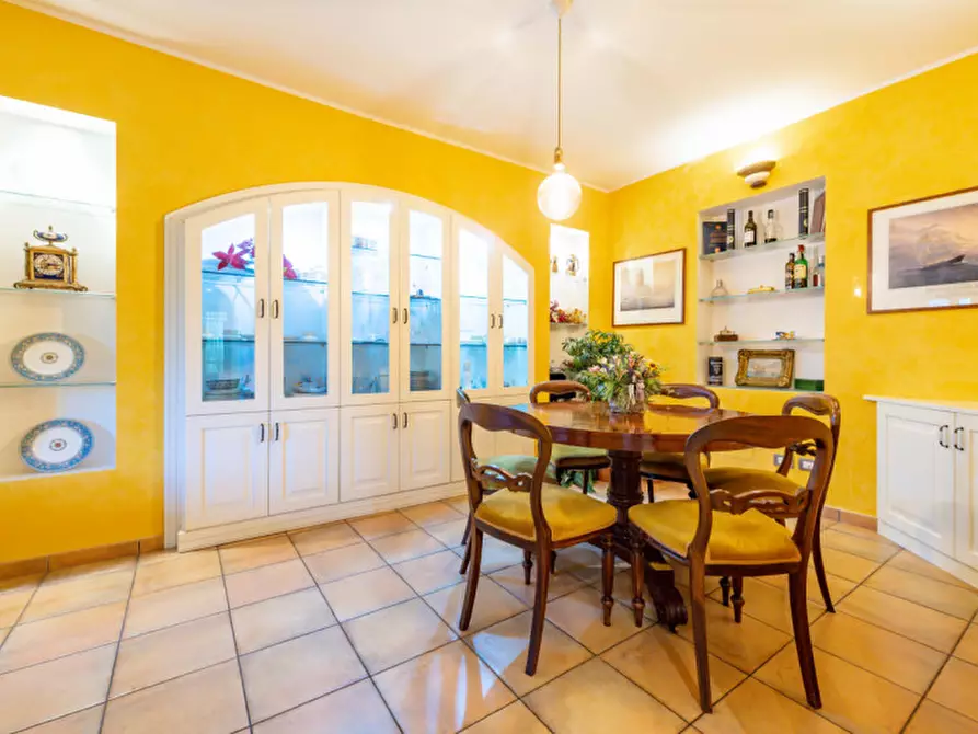 Immagine 6 di Villa in vendita  in VIA AURELIO MILLOS 140 a Roma