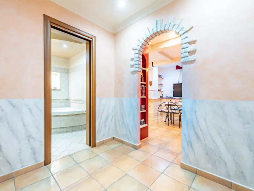 Immagine 39 di Villa in vendita  in VIA AURELIO MILLOS 140 a Roma