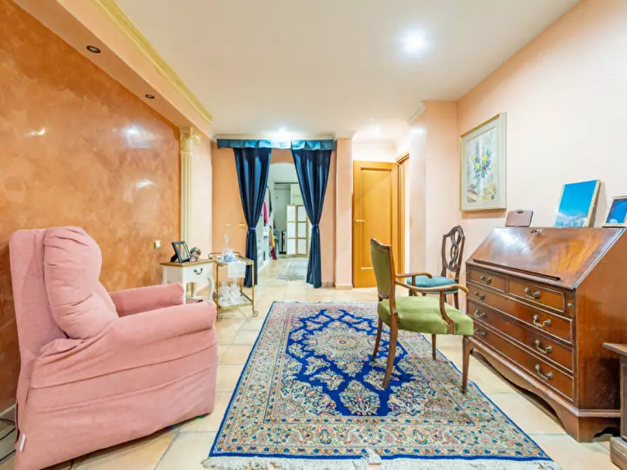 Immagine 40 di Villa in vendita  in VIA AURELIO MILLOS 140 a Roma