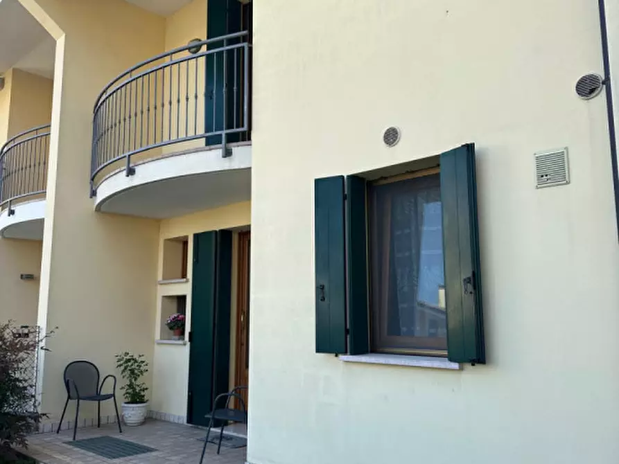 Immagine 2 di Villetta a schiera in vendita  in Via Alloro a Trevignano