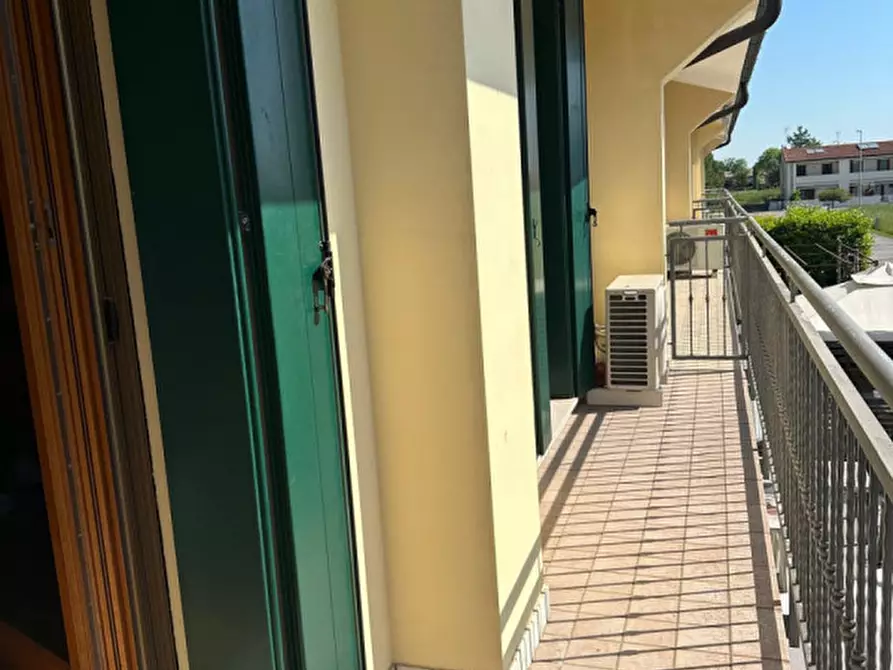 Immagine 15 di Villetta a schiera in vendita  in Via Alloro a Trevignano