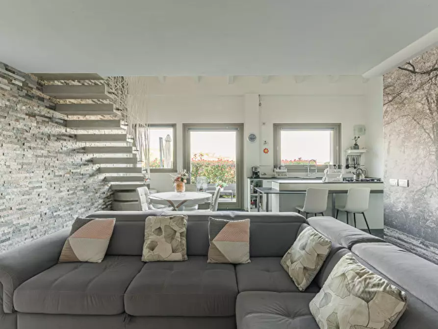 Immagine 10 di Villetta a schiera in vendita  in Via Boschetti e Campano a Quarrata