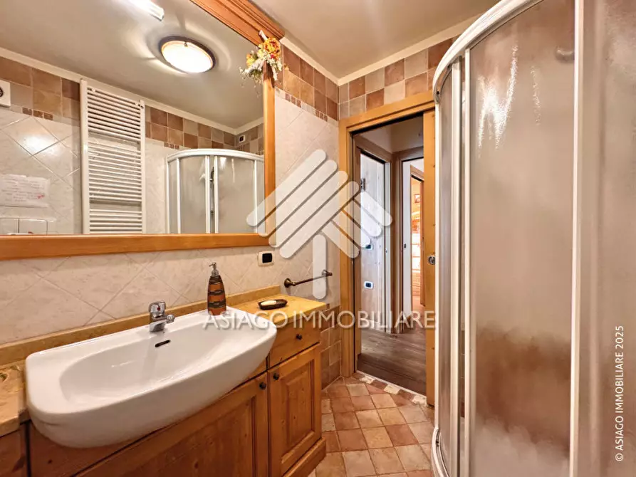 Immagine 17 di Appartamento in affitto  in Piazzetta degli Alpini a Asiago