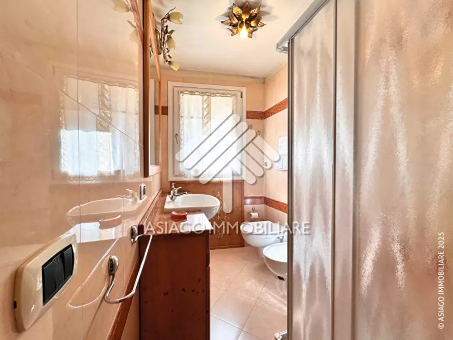 Immagine 25 di Appartamento in affitto  in Piazzetta degli Alpini a Asiago