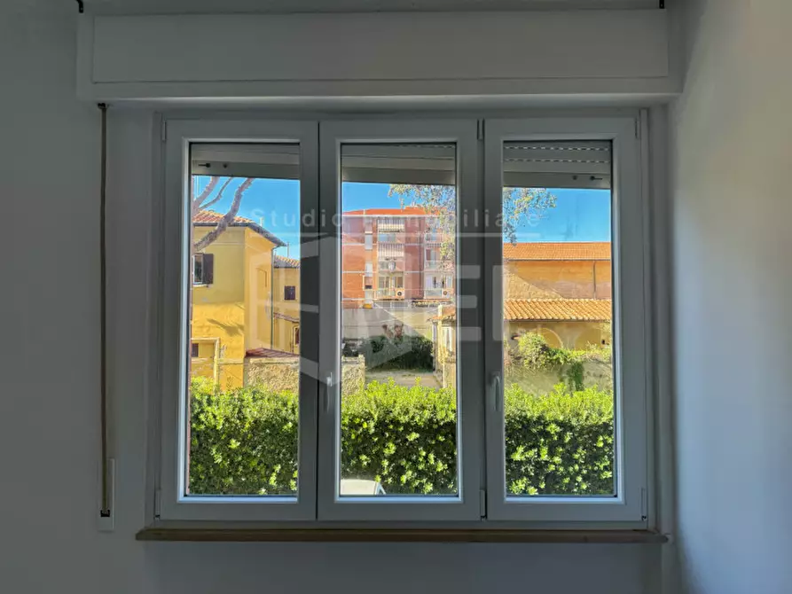 Immagine 8 di Appartamento in vendita  in via del riposo a Livorno