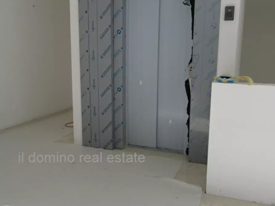 Immagine 3 di Attico in vendita  in Viale delle Terme a Abano Terme