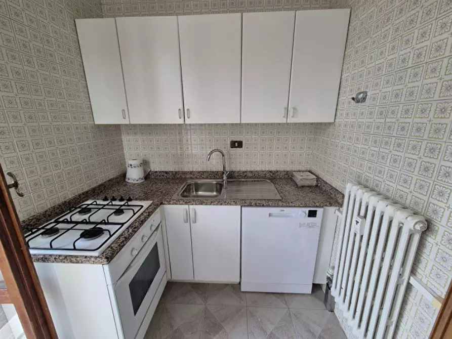 Immagine 5 di Appartamento in affitto  in Piazzale Arrigo Boito, 5 a Parma