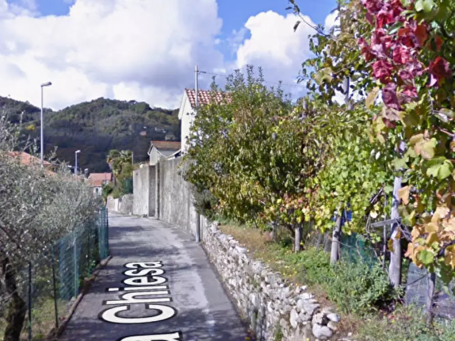 Immagine 4 di Garage in vendita  in Via Chiesa, 5 a Carasco