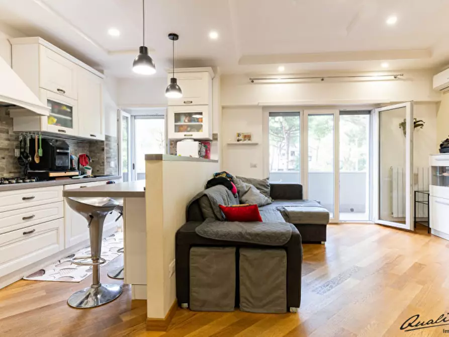 Immagine 3 di Appartamento in vendita  in via Pescosolido a Roma