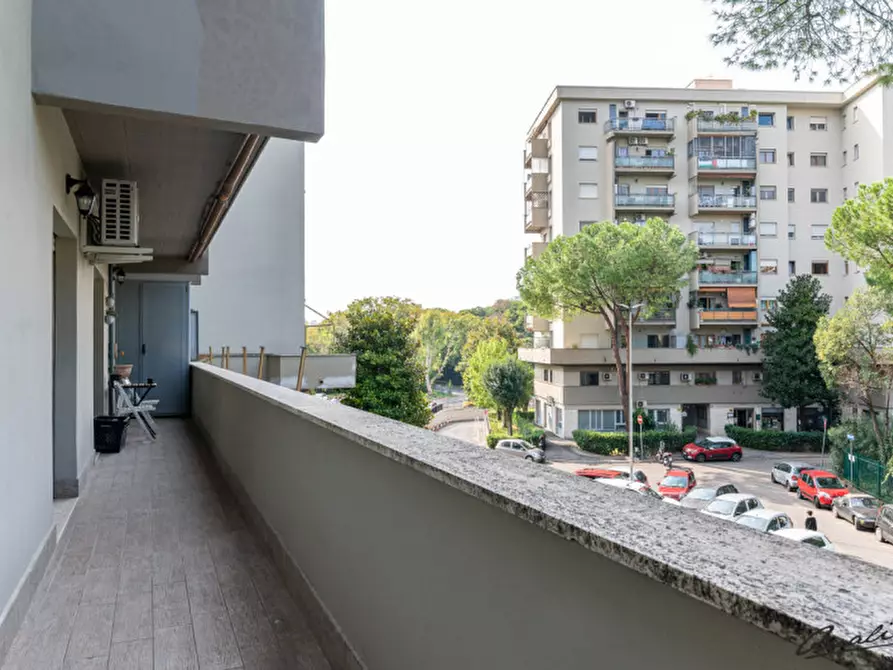 Immagine 11 di Appartamento in vendita  in via Pescosolido a Roma