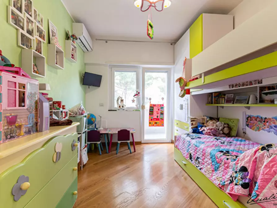 Immagine 16 di Appartamento in vendita  in via Pescosolido a Roma