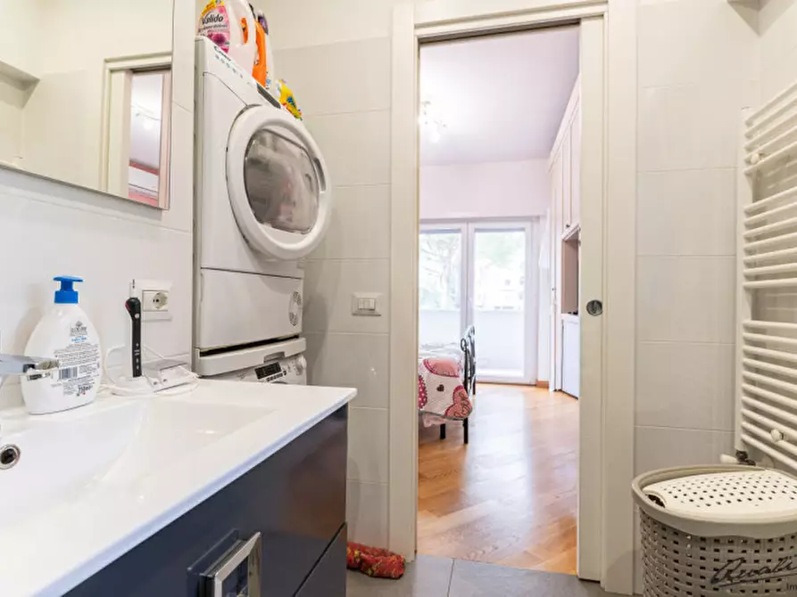 Immagine 28 di Appartamento in vendita  in via Pescosolido a Roma