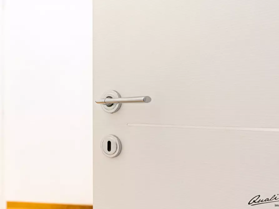 Immagine 30 di Appartamento in vendita  in via Pescosolido a Roma