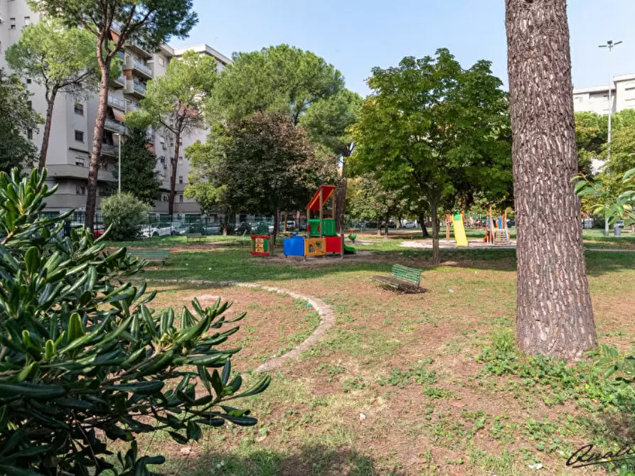 Immagine 33 di Appartamento in vendita  in via Pescosolido a Roma