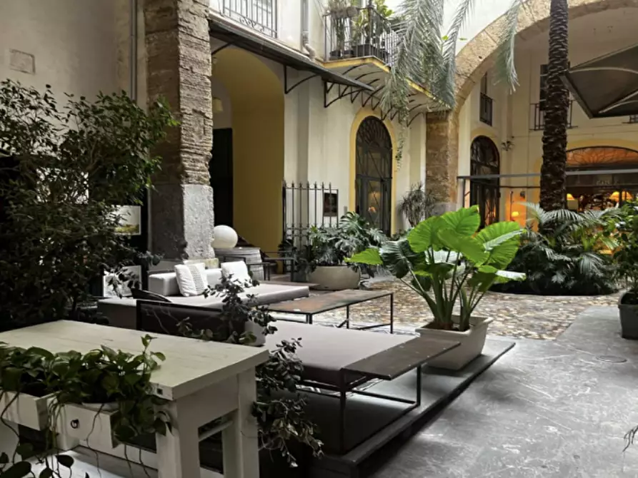 Immagine 1 di Appartamento in vendita  in via vittorio emanuele a Palermo