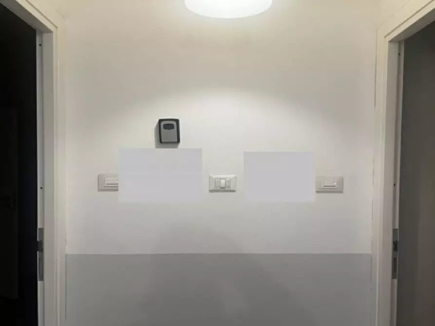 Immagine 9 di Appartamento in vendita  in via vittorio emanuele a Palermo