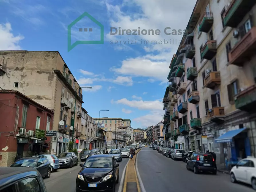 Immagine 2 di Appartamento in vendita  in calata capodichino 102 a Napoli
