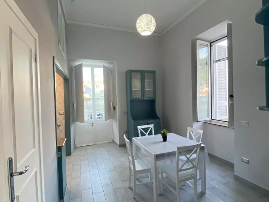 Immagine 3 di Appartamento in vendita  in calata capodichino 102 a Napoli