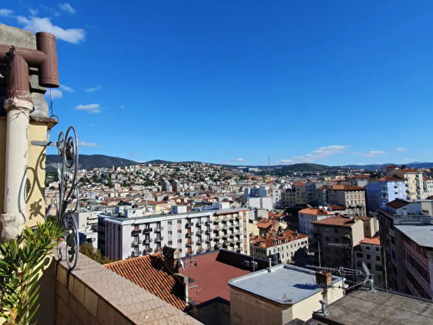 Immagine 4 di Attico in vendita  in Via della Fornace a Trieste