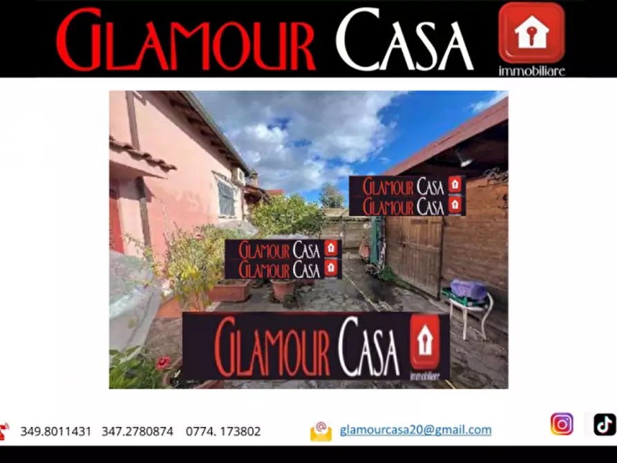 Immagine 4 di Villetta a schiera in vendita  in Via Giovanni Becatti a Roma