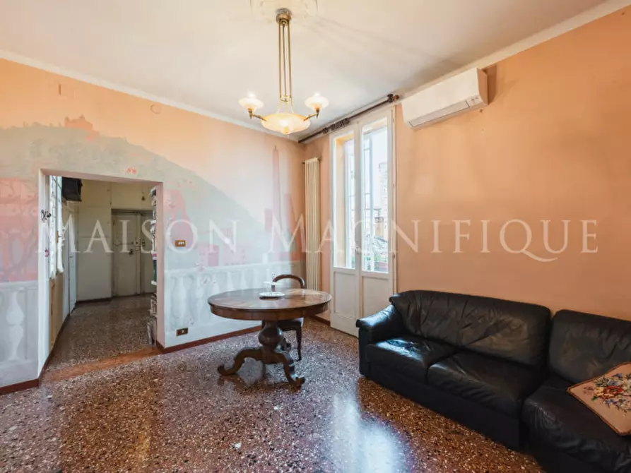Immagine 4 di Appartamento in vendita  in Via san Vitale a Bologna