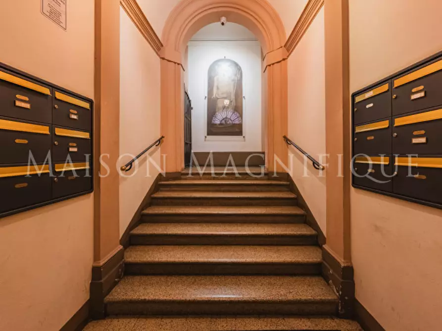 Immagine 25 di Appartamento in vendita  in Via san Vitale a Bologna