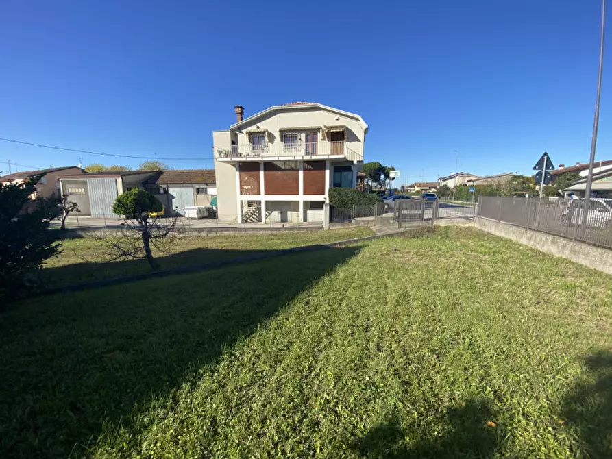 Immagine 42 di Casa indipendente in vendita  in Porto Viro, Via Mantovana a Porto Viro