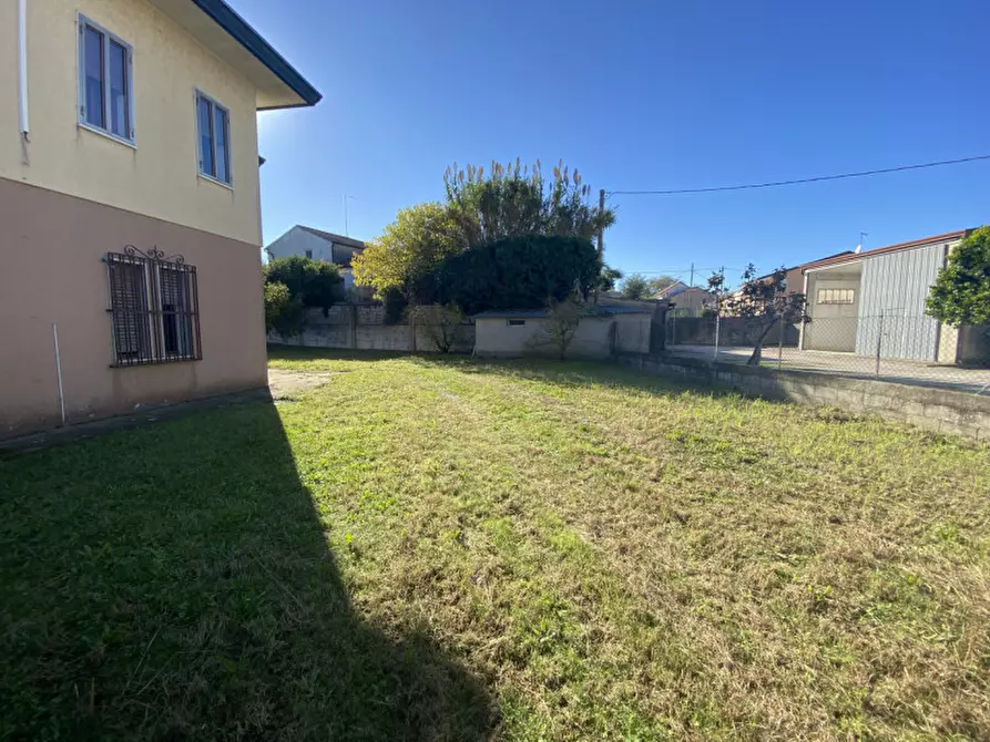 Immagine 45 di Casa indipendente in vendita  in Porto Viro, Via Mantovana a Porto Viro