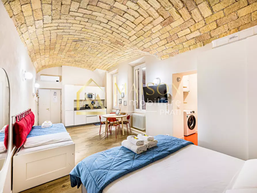 Immagine 3 di Appartamento in vendita  in Via Santamaura a Roma