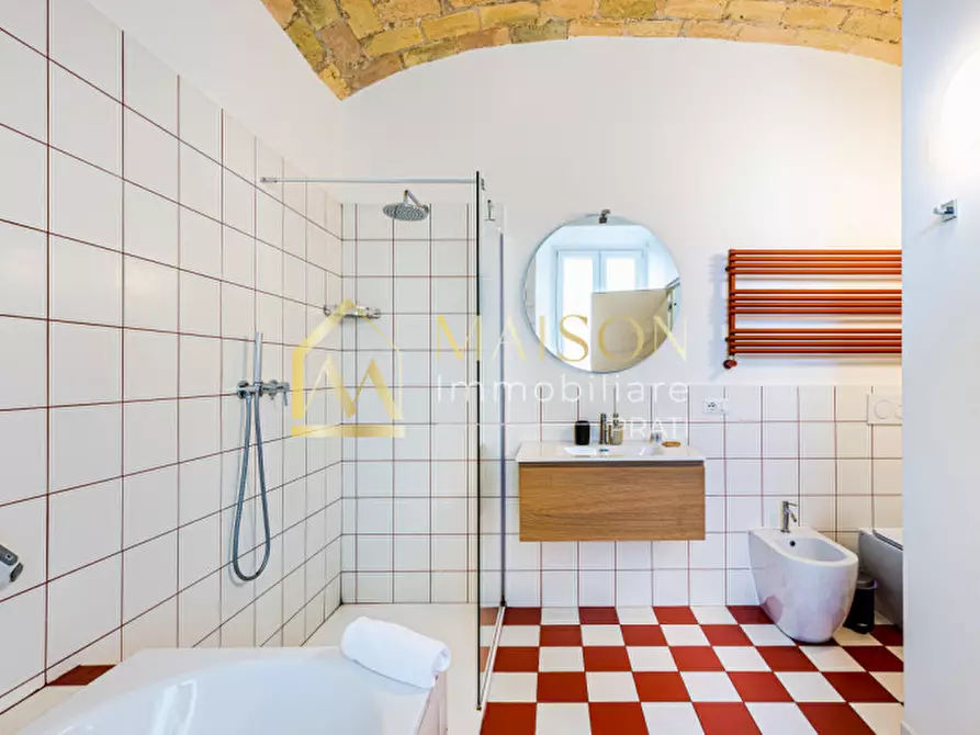 Immagine 12 di Appartamento in vendita  in Via Santamaura a Roma