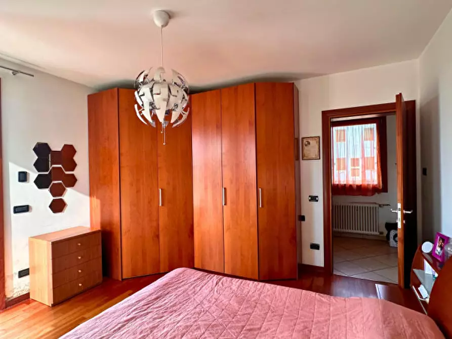 Immagine 11 di Casa bifamiliare in vendita  in Via Ortolani 24 a Malo