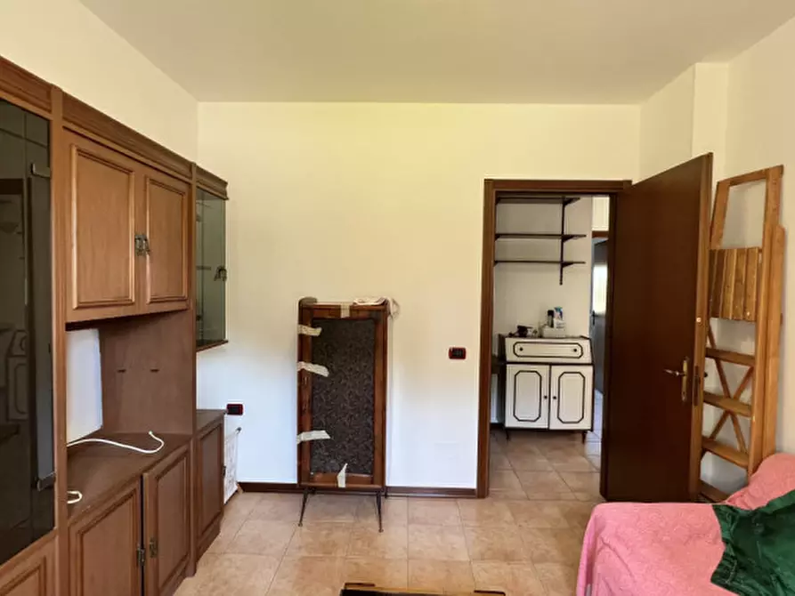 Immagine 12 di Casa indipendente in vendita  in Via Santa Cecilia, 13 a Correzzola