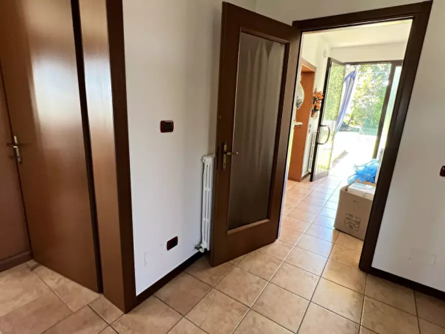 Immagine 19 di Casa indipendente in vendita  in Via Santa Cecilia, 13 a Correzzola