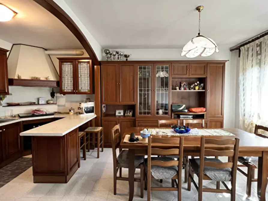 Immagine 25 di Casa indipendente in vendita  in Via Santa Cecilia, 13 a Correzzola