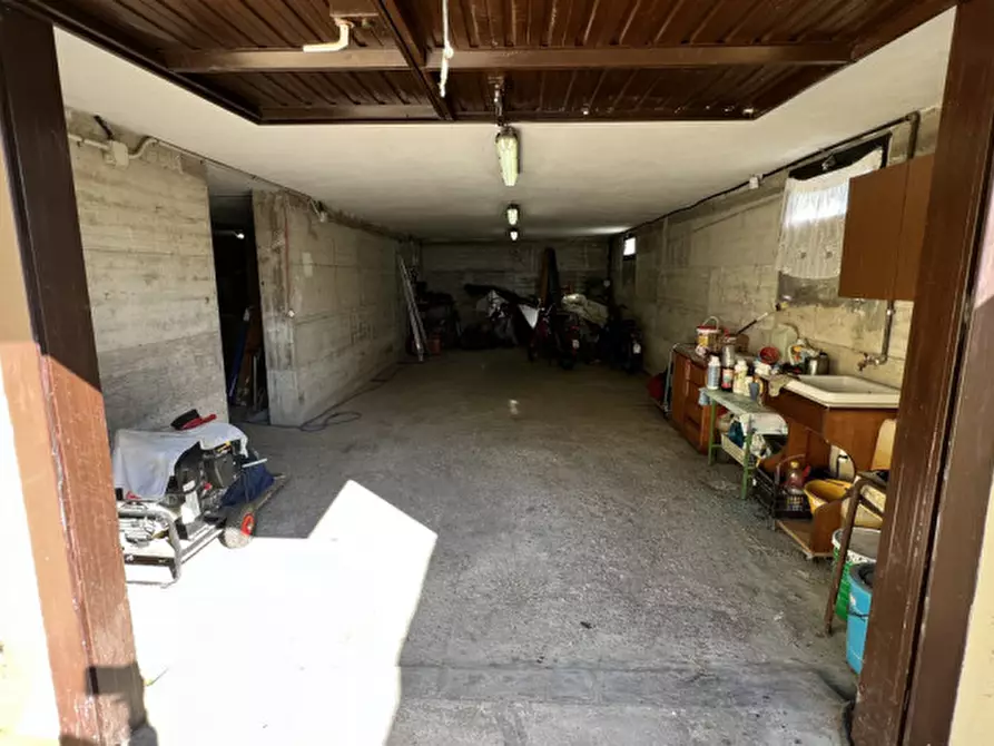 Immagine 32 di Casa indipendente in vendita  in Via Santa Cecilia, 13 a Correzzola