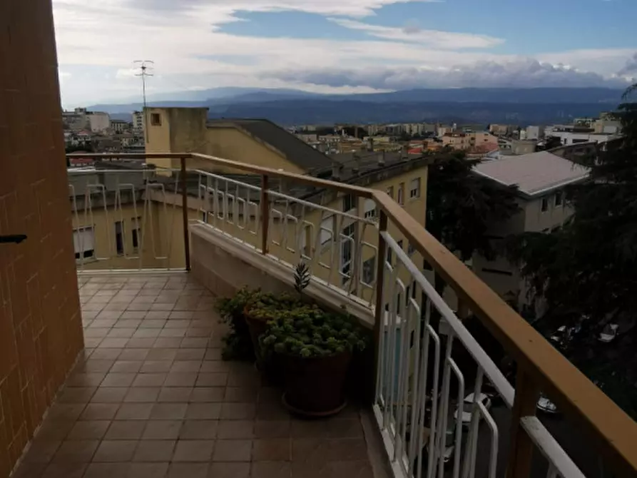 Immagine 1 di Appartamento in vendita  in VIA PASCALI a Catanzaro