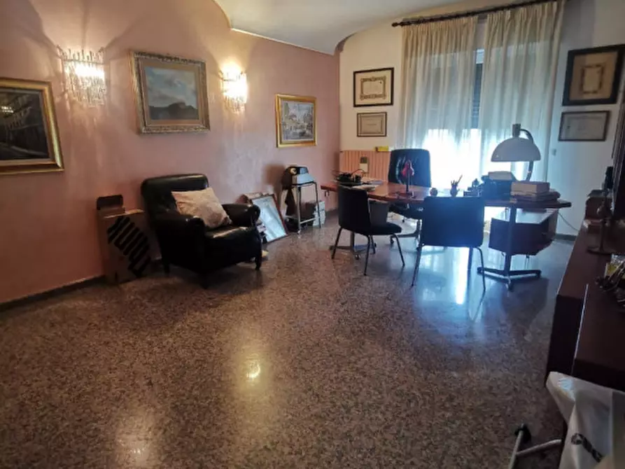 Immagine 14 di Appartamento in vendita  in VIA PASCALI a Catanzaro