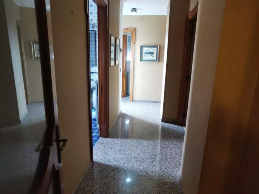 Immagine 29 di Appartamento in vendita  in VIA PASCALI a Catanzaro