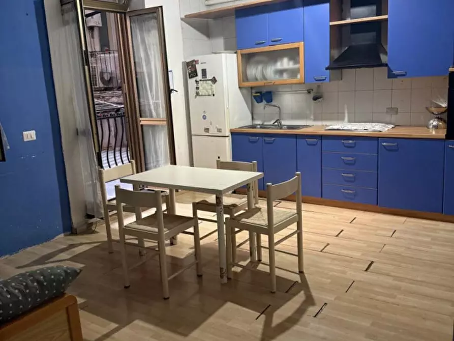 Immagine 9 di Camera in affitto  in Vico Taverna Penta 9 a Napoli