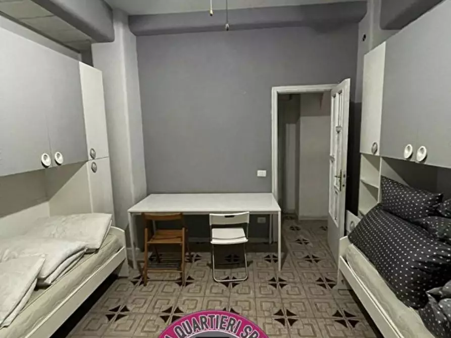 Immagine 13 di Camera in affitto  in Vico Taverna Penta 9 a Napoli