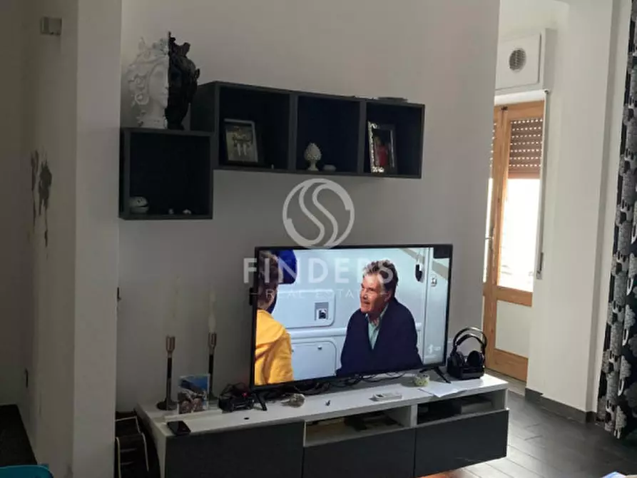 Immagine 2 di Appartamento in vendita  in Via Quattro Novembre, 9/A a Reggio Di Calabria