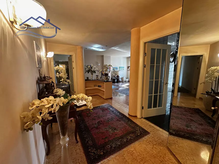 Immagine 1 di Appartamento in vendita  in Via Michelangelo Buonarroti a Padova