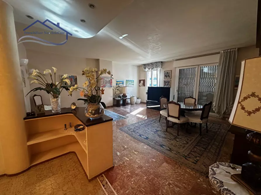 Immagine 3 di Appartamento in vendita  in Via Michelangelo Buonarroti a Padova