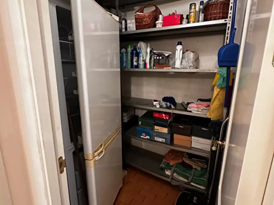 Immagine 11 di Appartamento in vendita  in Via Michelangelo Buonarroti a Padova