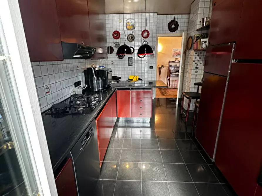 Immagine 13 di Appartamento in vendita  in Via Michelangelo Buonarroti a Padova