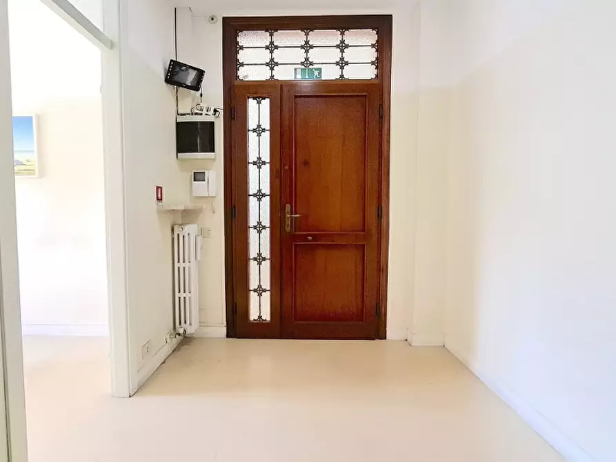 Immagine 2 di Appartamento in vendita  in via Cesare Battisti a Misano Adriatico