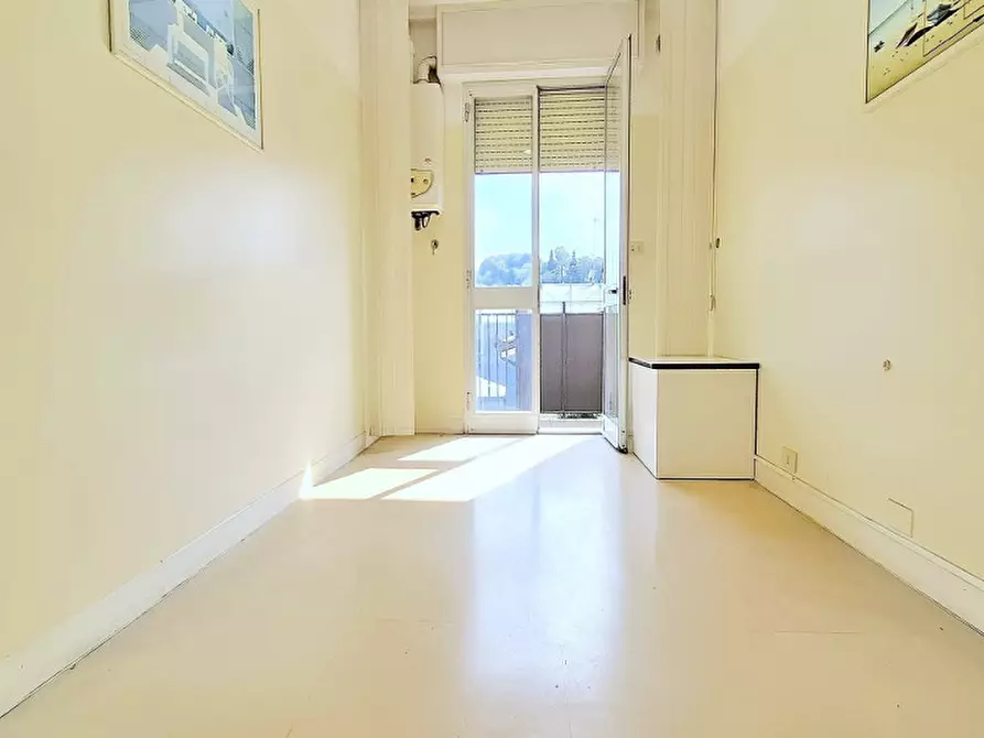 Immagine 4 di Appartamento in vendita  in via Cesare Battisti a Misano Adriatico