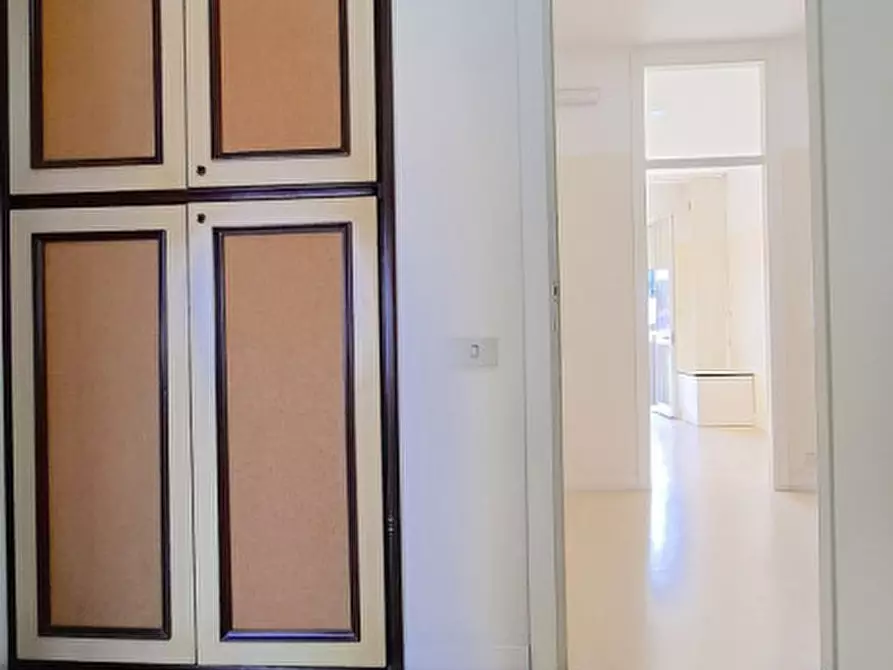 Immagine 7 di Appartamento in vendita  in via Cesare Battisti a Misano Adriatico