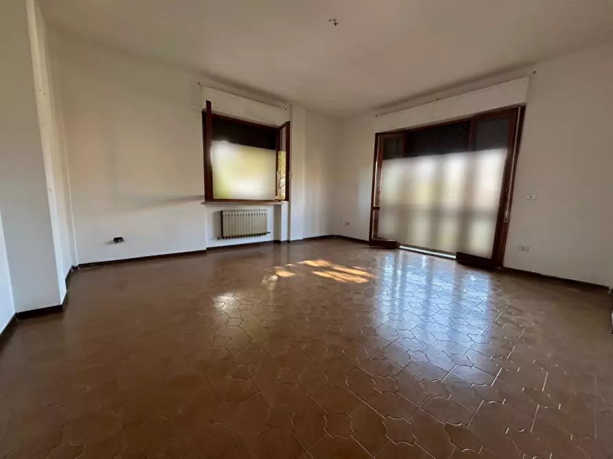 Immagine 1 di Appartamento in vendita  a Senigallia